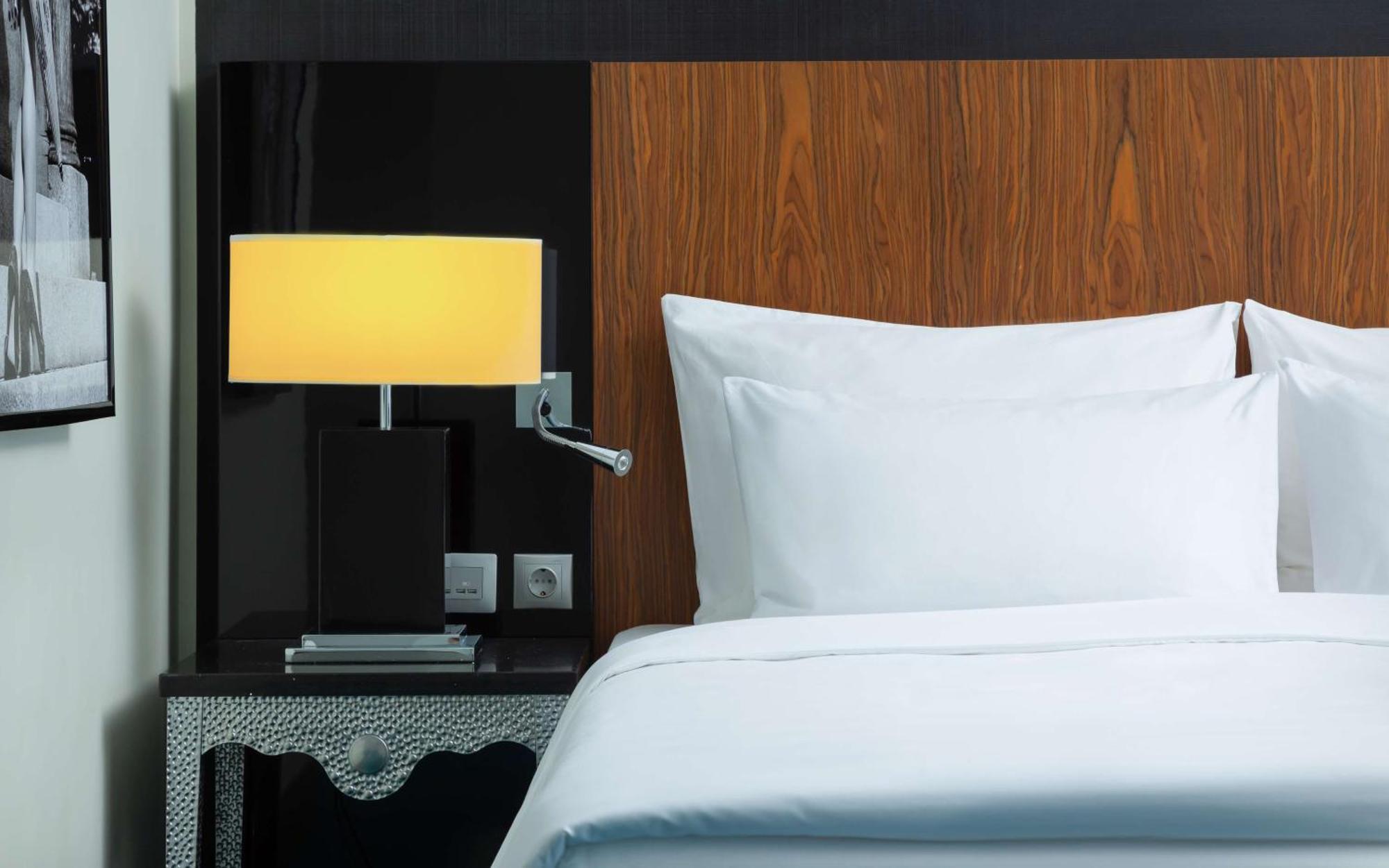 Radisson Blu Hotel, Большая Нойда Экстерьер фото