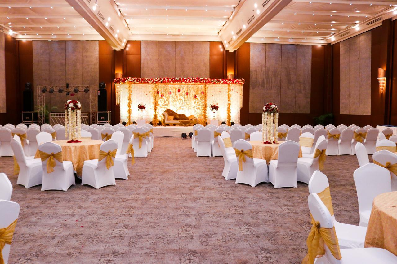 Radisson Blu Hotel, Большая Нойда Экстерьер фото A wedding reception in India